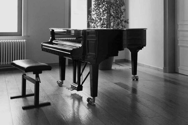https://rydstudio.in/wp-content/uploads/2019/05/inner_image_event_02-640x427.jpg